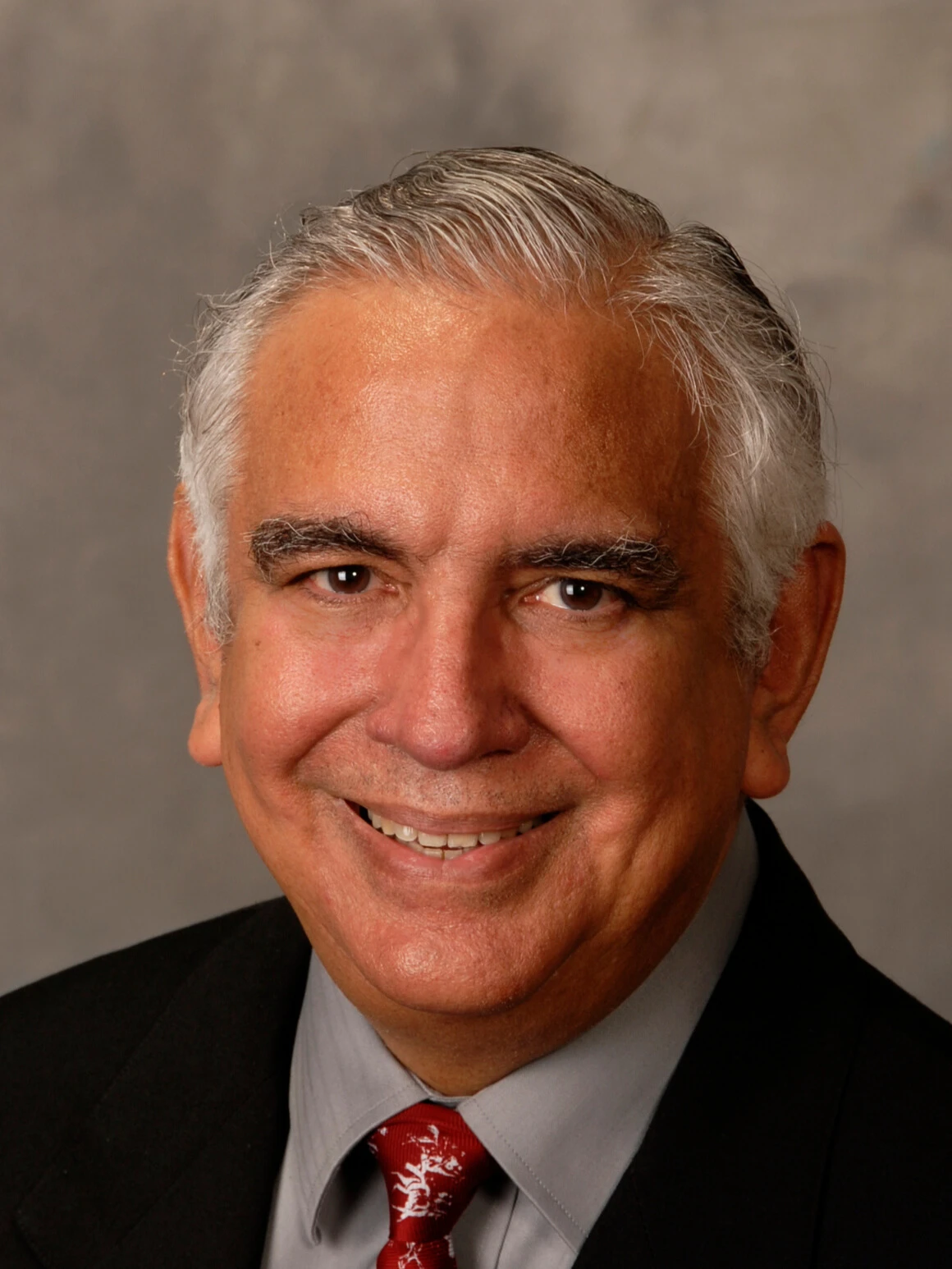 Dr. Justo L. González